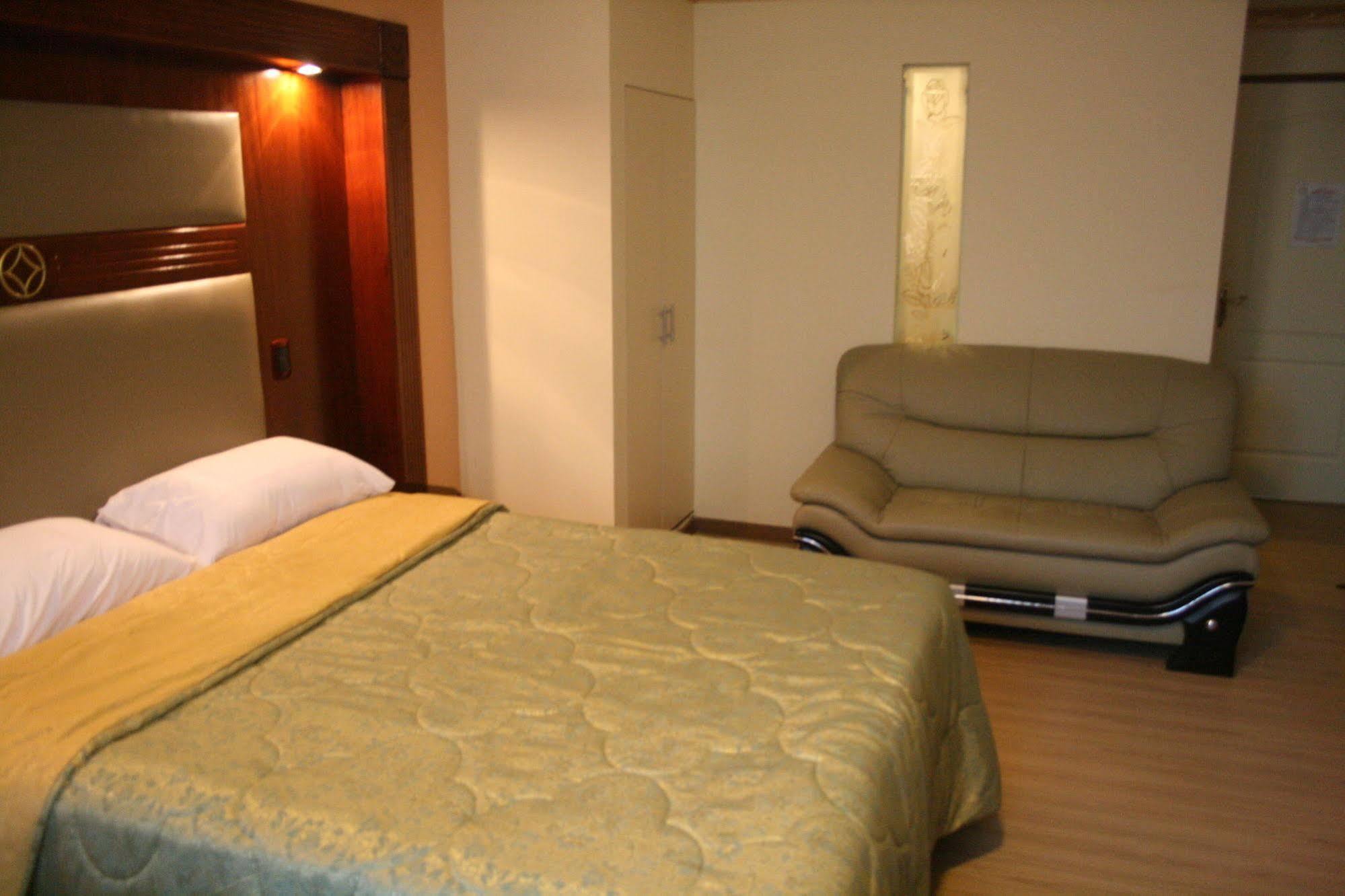 Hotel Oro Inn Lima Kültér fotó